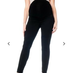 Black skinny leg maternity jean